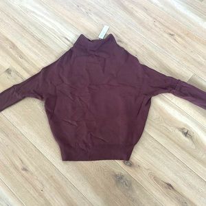 Blue Ivy Slouch Neck Dolman Top (S/M)